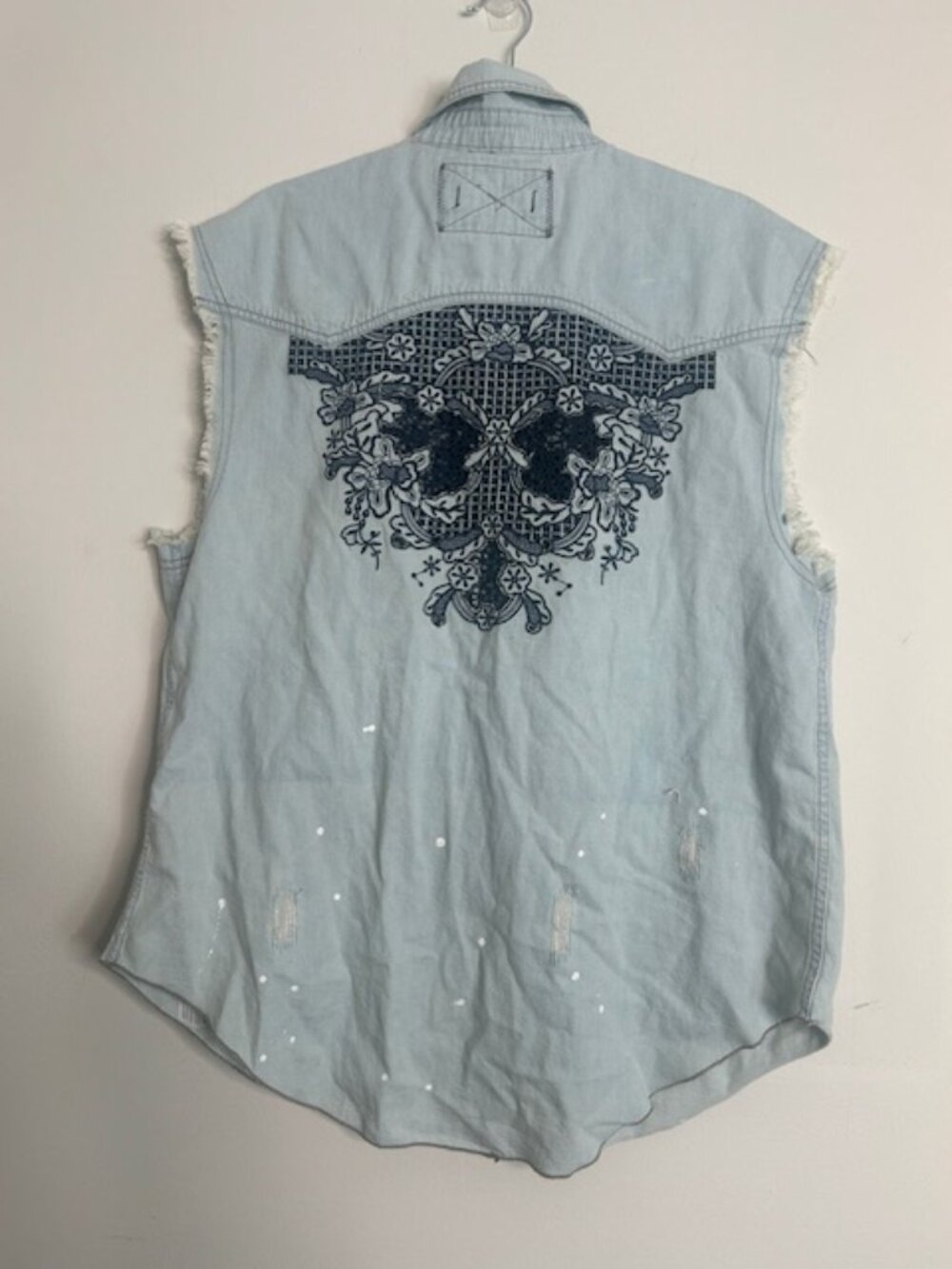 We the Free x Free People Western Wear Cutoff Denim Embroidered Fray Snap Top - Picture 16 of 16
